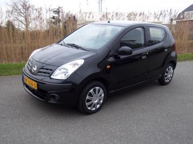 Nissan Pixo