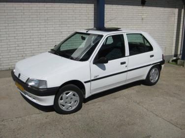 Peugeot 106