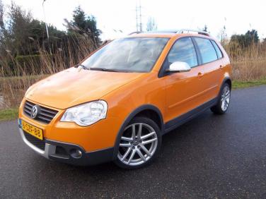 Volkswagen cross polo